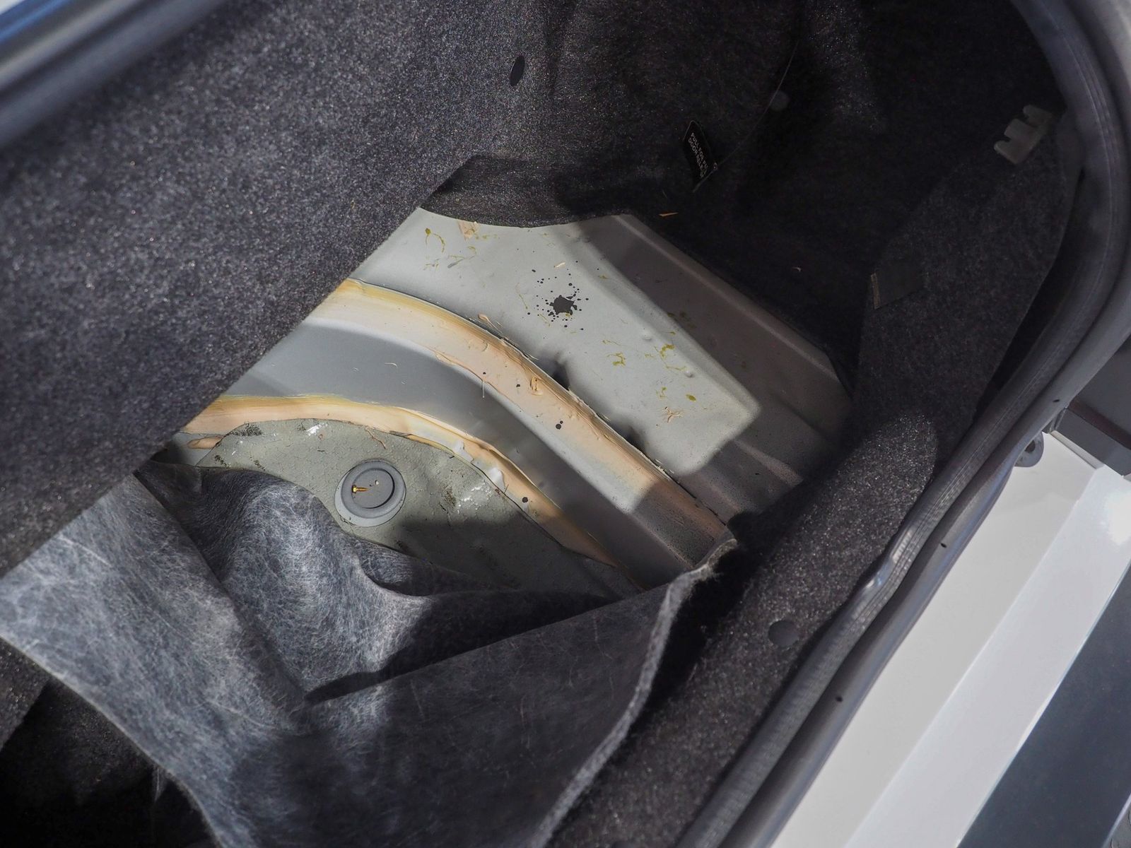 1990 Chrysler Le Baron 84