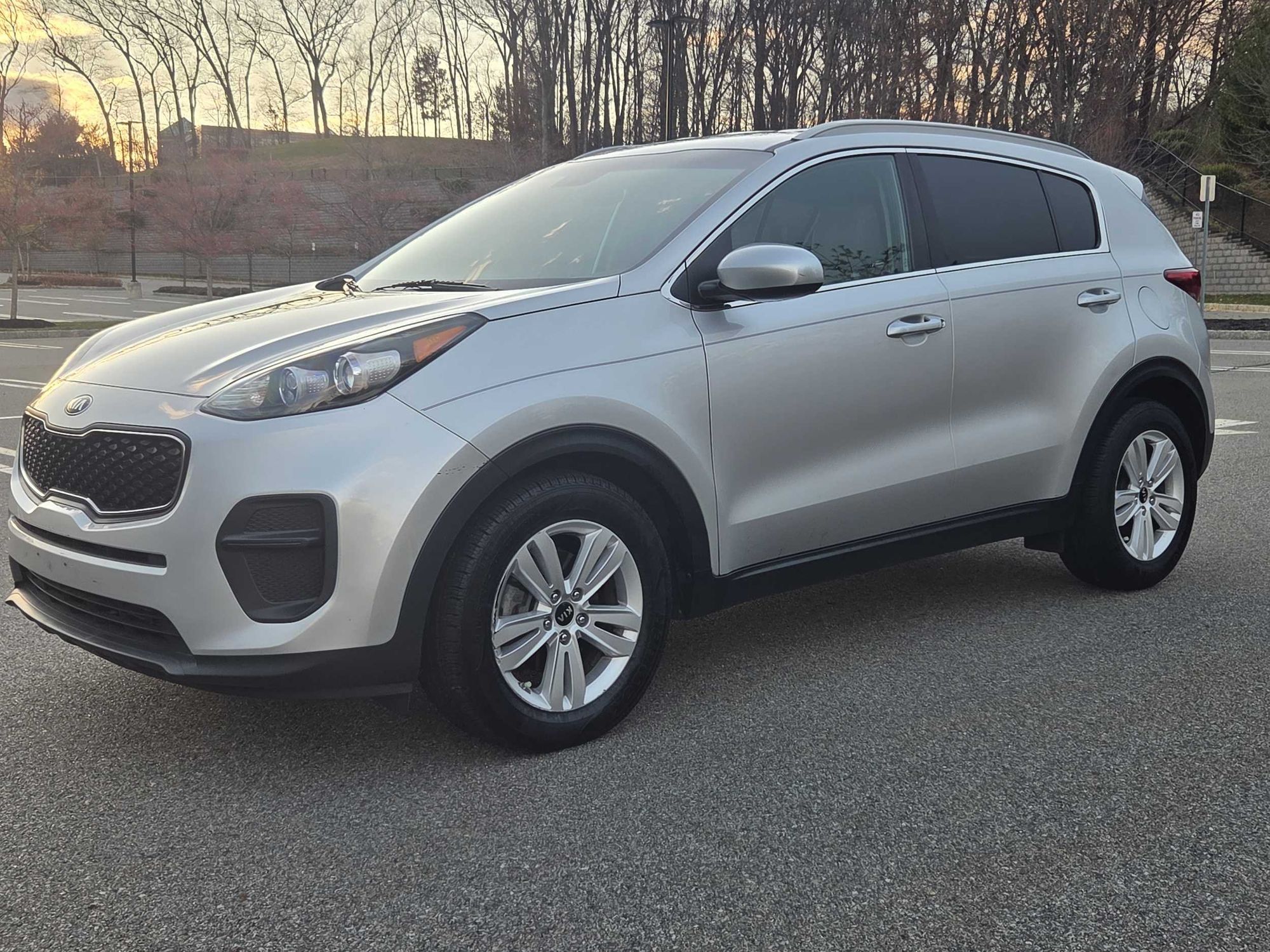 2018 Kia Sportage LX photo 2