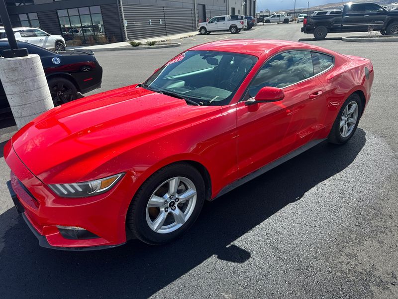 2017 Ford Mustang V6