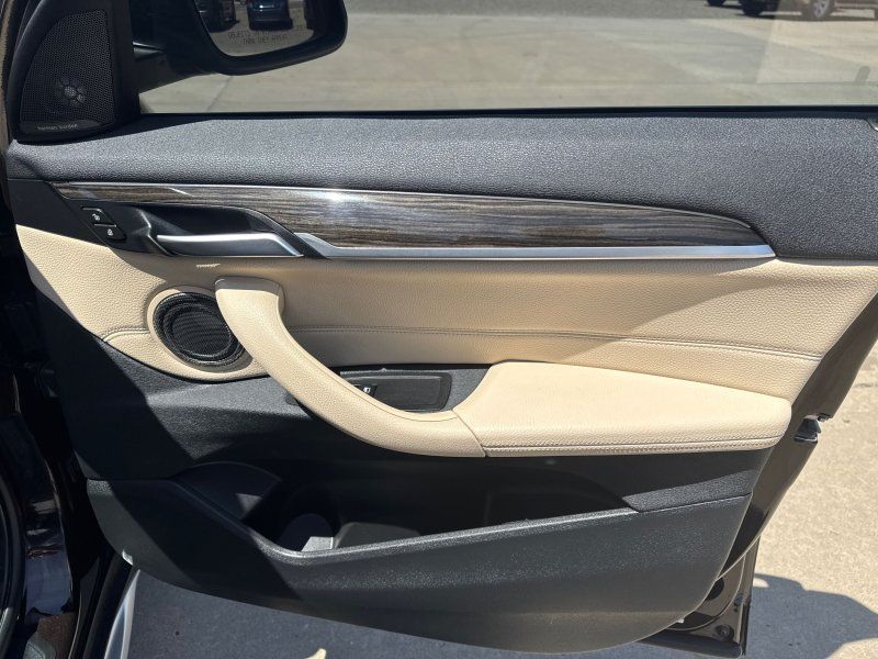2018 BMW X1 28i - Photo 12