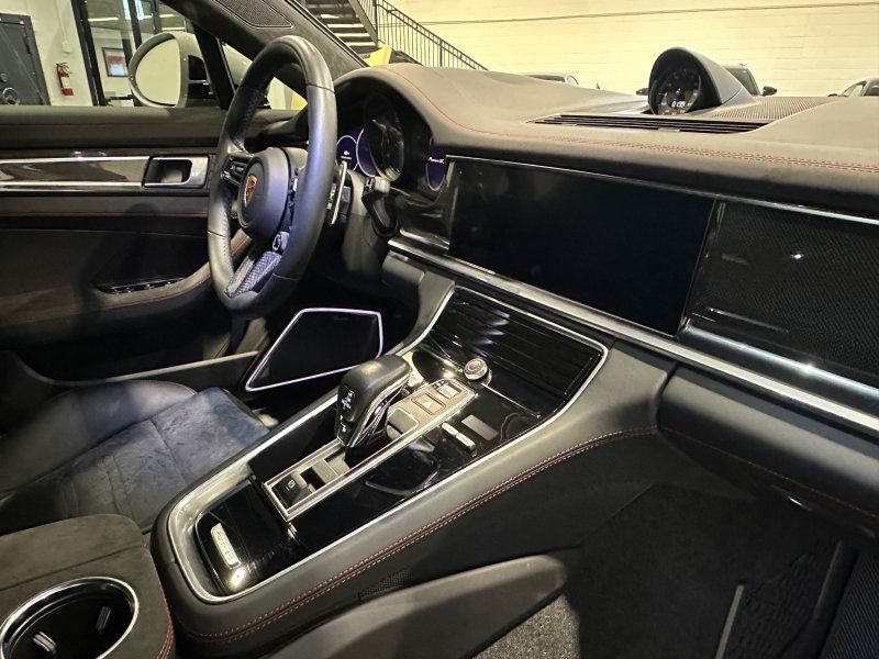 2023 Porsche Panamera GTS, photo 34