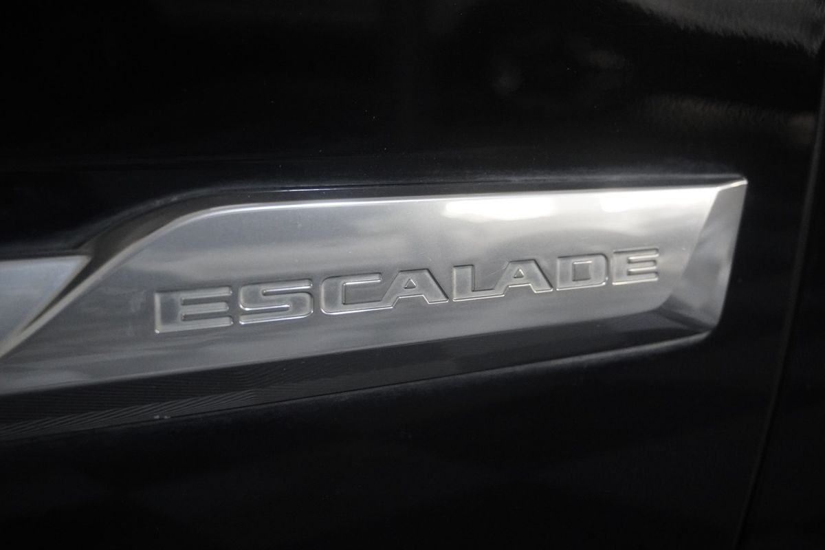 2017 Cadillac Escalade Premium Luxury