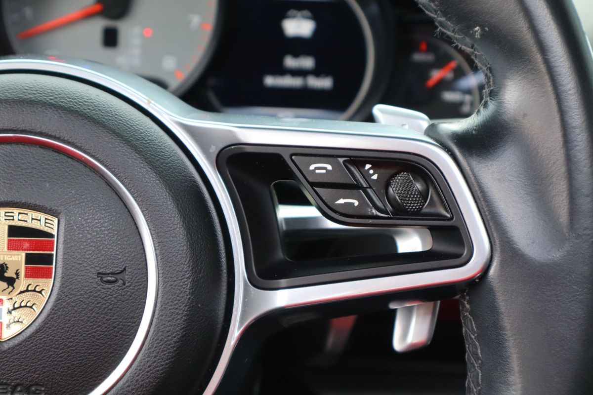 2016 Porsche Cayenne S