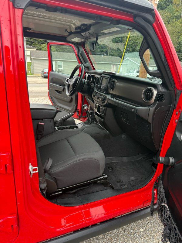 2021 Jeep Wrangler Unlimited Willys Sport - Photo 17
