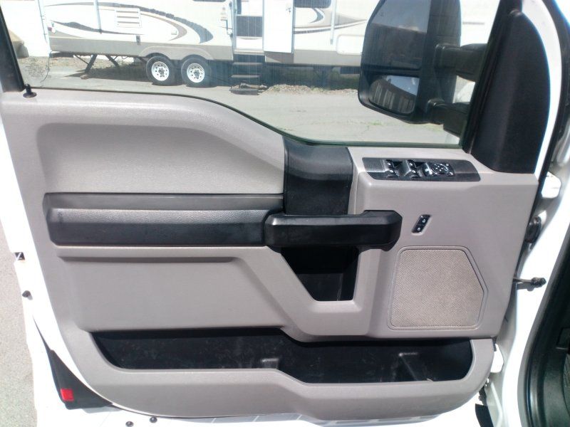 2017 Ford F-350 Super Duty XL - Photo 9