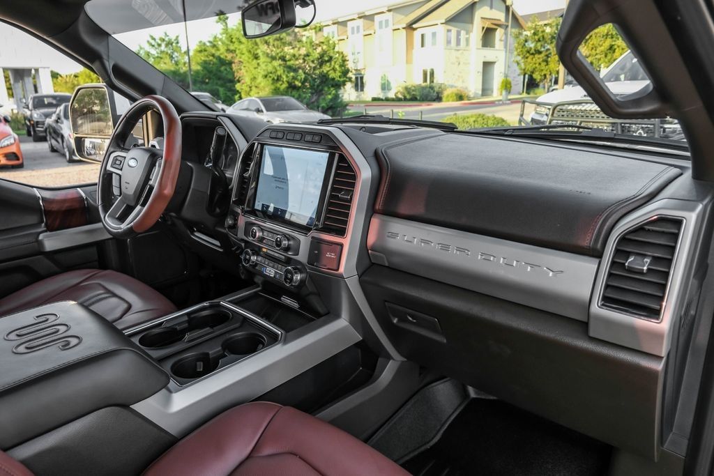 2022 Ford F-250 photo 10