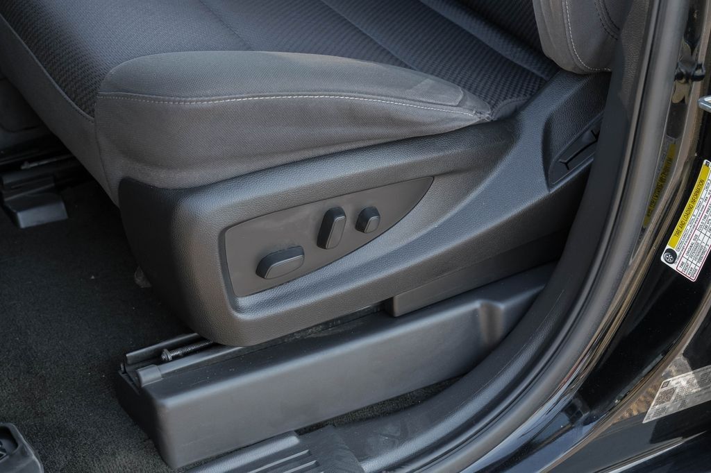 2018 Gmc Sierra 1500 SLE photo 32