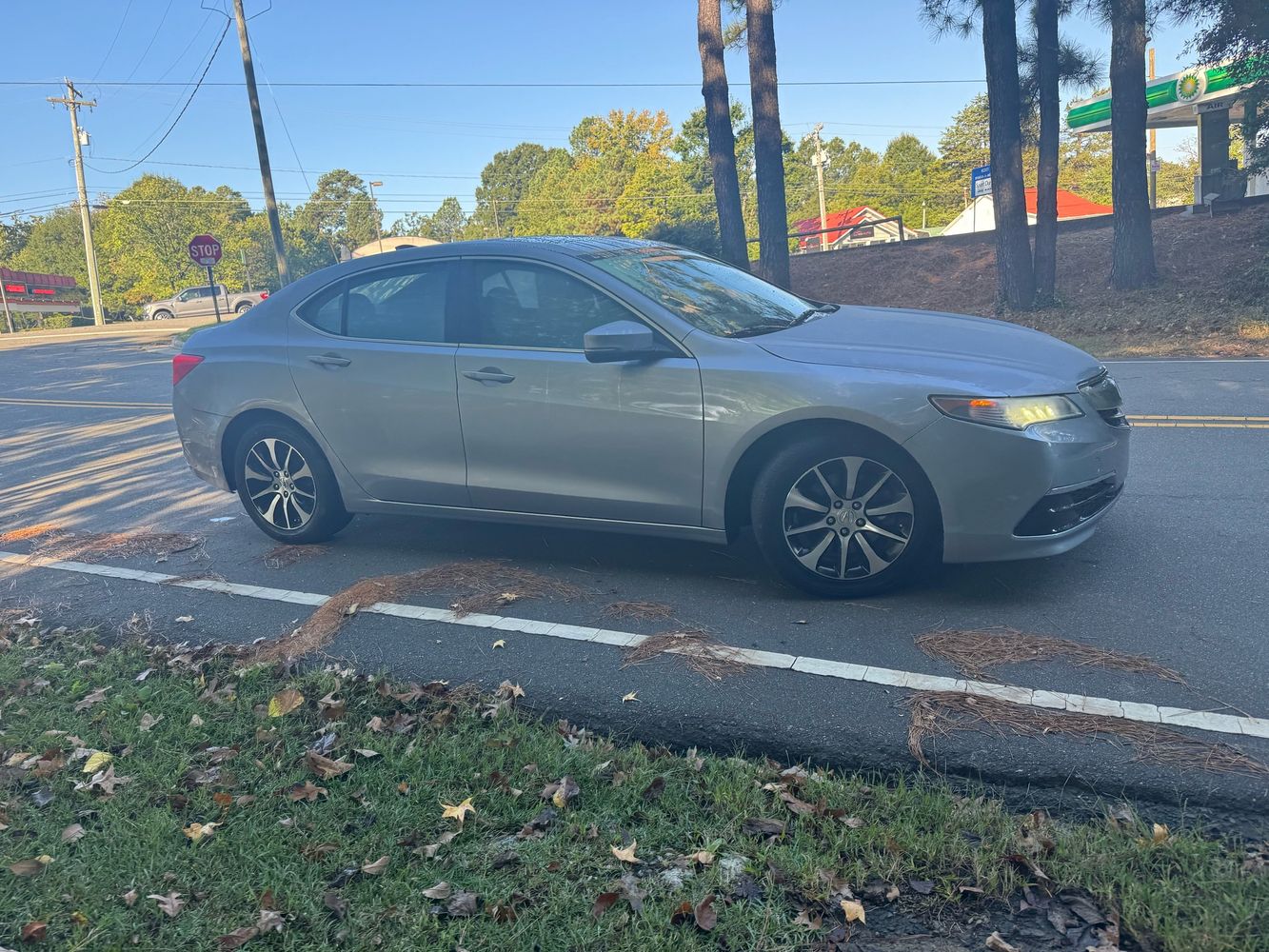 2015 Acura TLX Technology photo 4