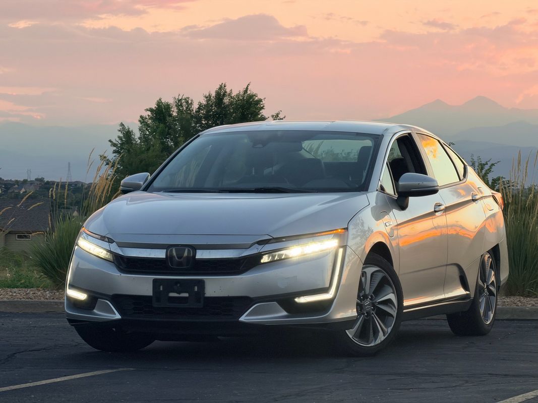2018 Honda Clarity Plug-In Hybr TOURING
