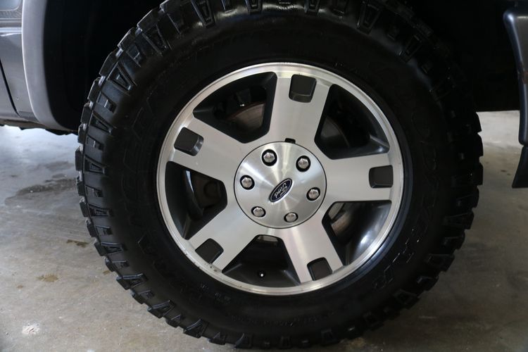 2005 Ford F-150 FX4 | Victory Motors of Colorado