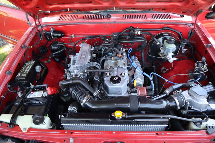 1992 Toyota Pickup Base | Victory Motors of Colorado