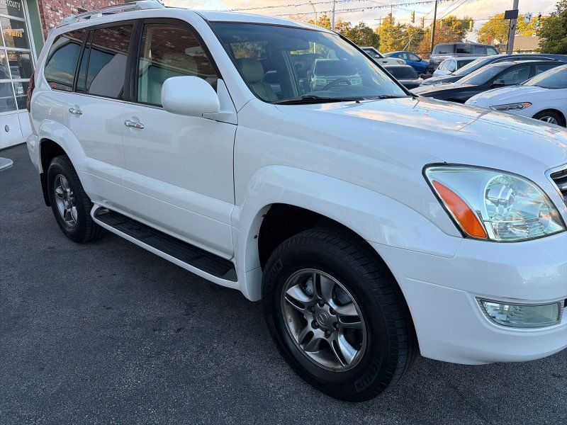 2009 Lexus GX 470 photo 3