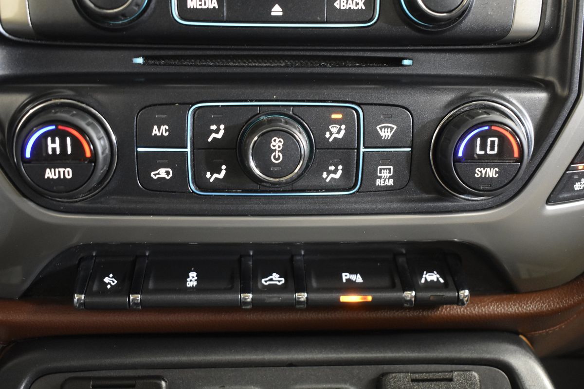 2016 Chevrolet Silverado 1500 High Country