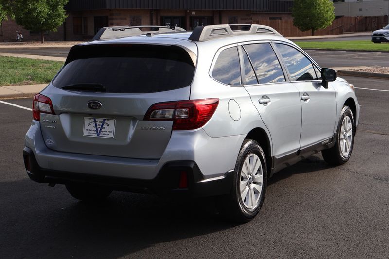 2019 Subaru Outback 2.5i | Victory Motors of Colorado