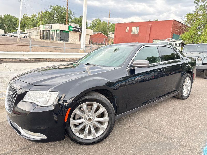 2017 Chrysler 300 Limited AWD