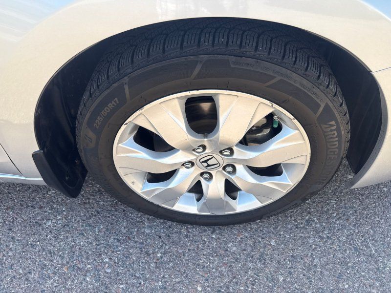 2009 Honda Accord EX photo 21