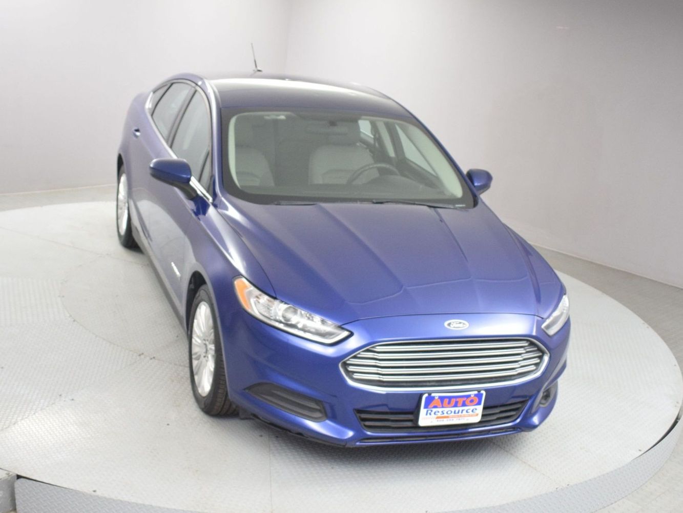 2016 Ford Fusion Hybrid S photo 4