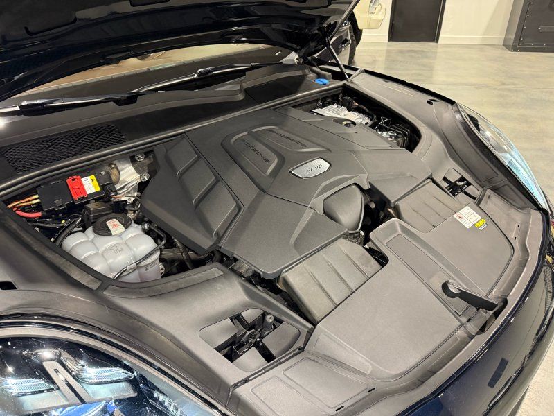 2022 Porsche Cayenne, photo 38