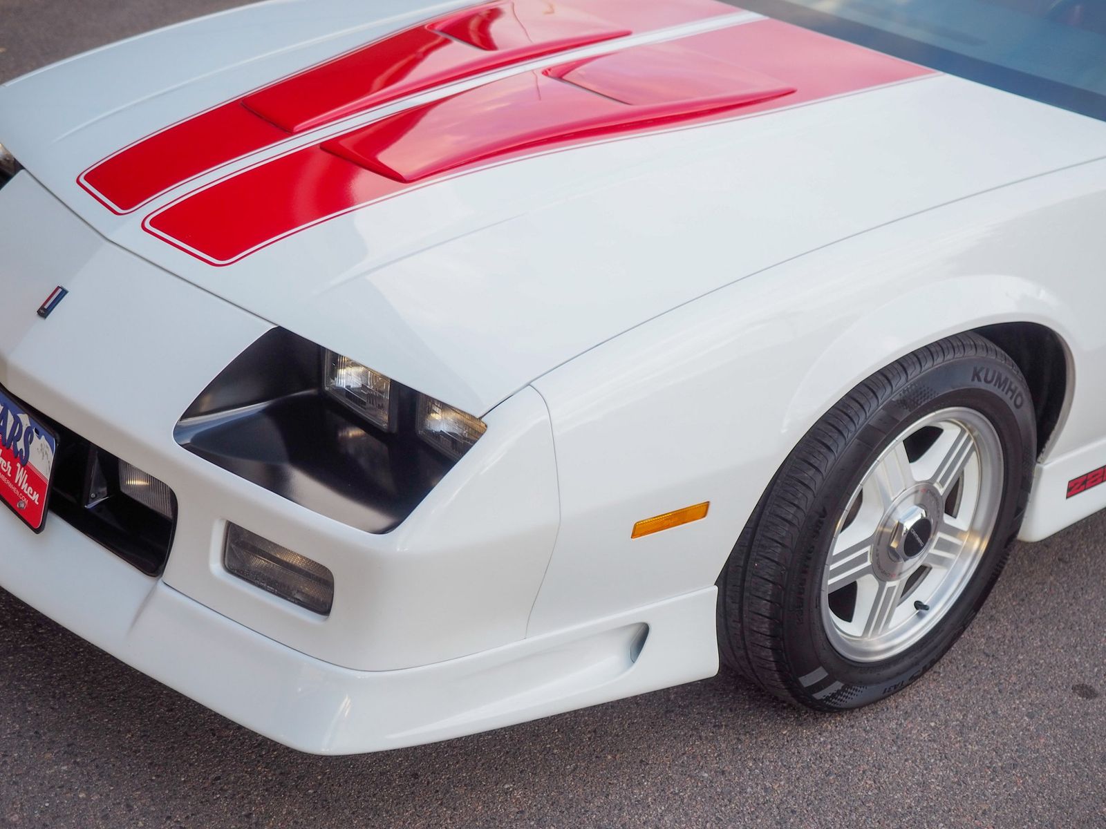 1992 Chevrolet Camaro 17