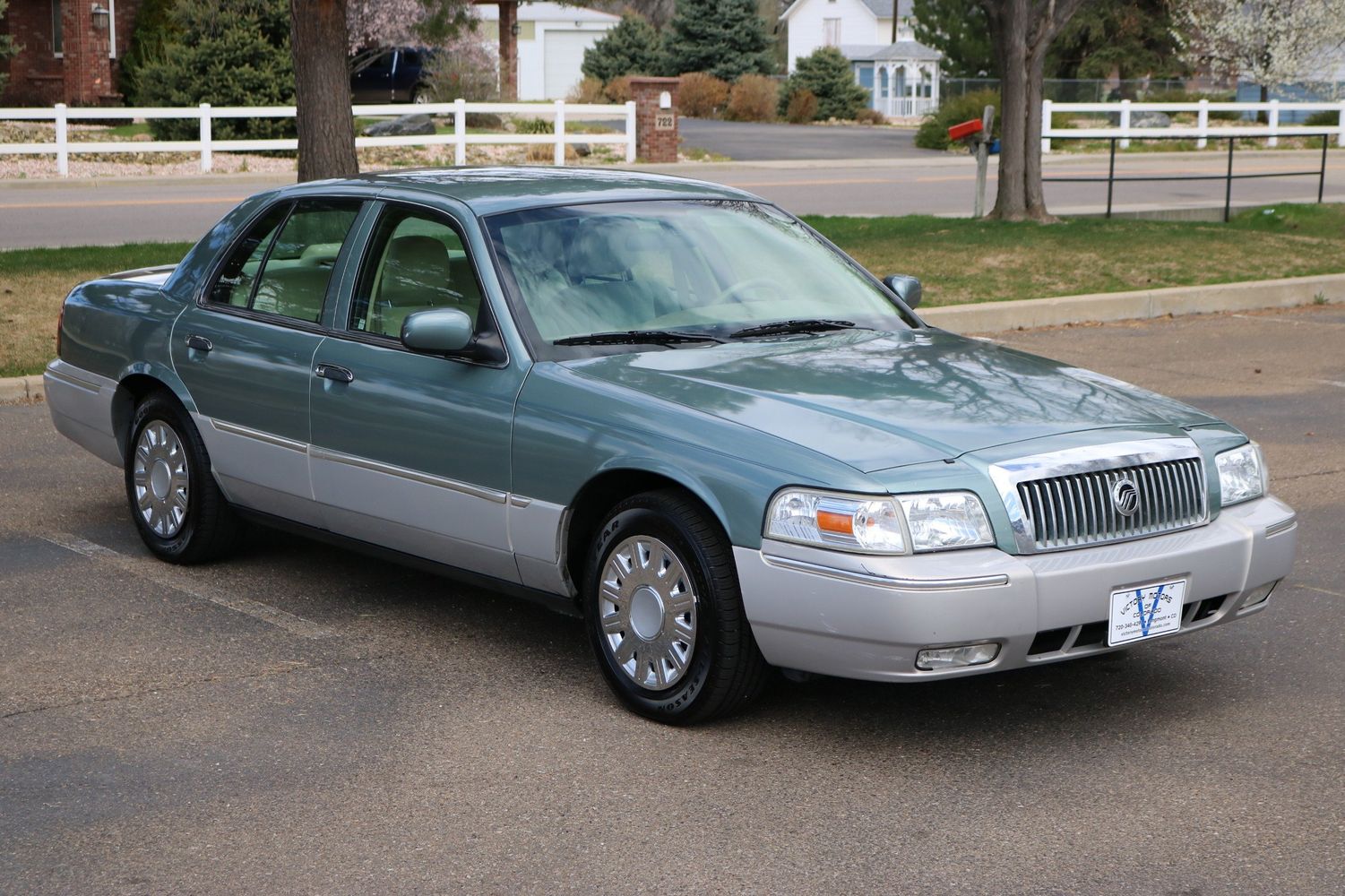 2006 Mercury Grand Marquis GS | Victory Motors of Colorado