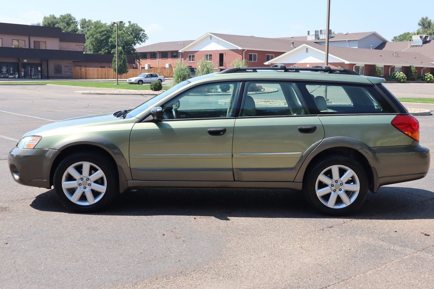 2007 Subaru Outback 2.5i Basic | Victory Motors of Colorado