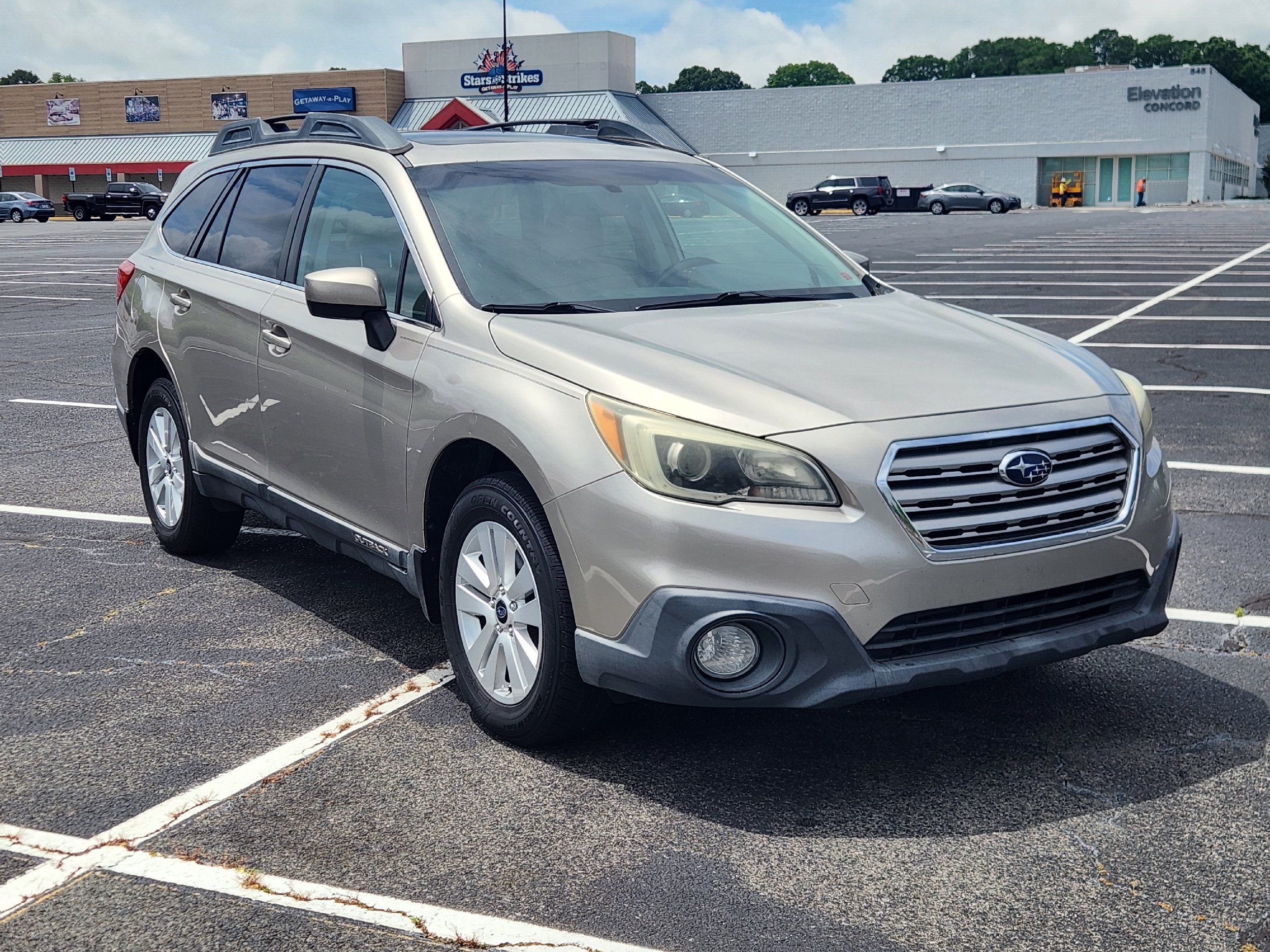 2015 Subaru Outback Premium