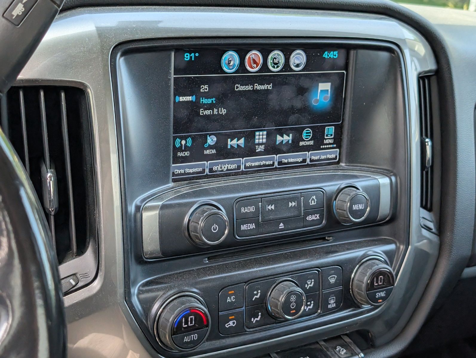 2018 Chevrolet Silverado 2500HD 32