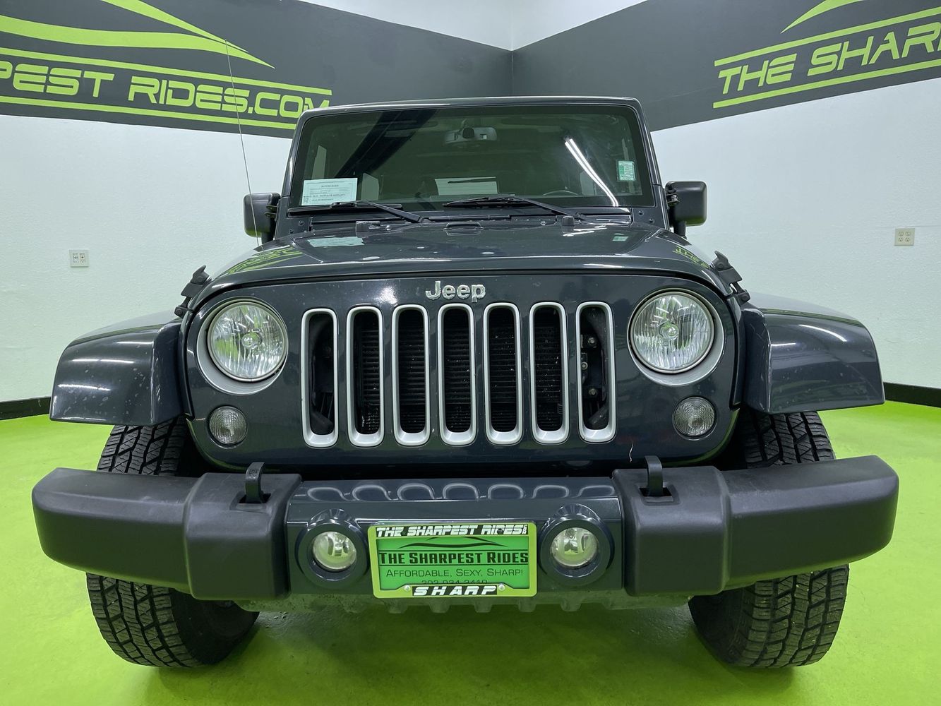 2017 Jeep Wrangler Unlimited Sahara photo 3