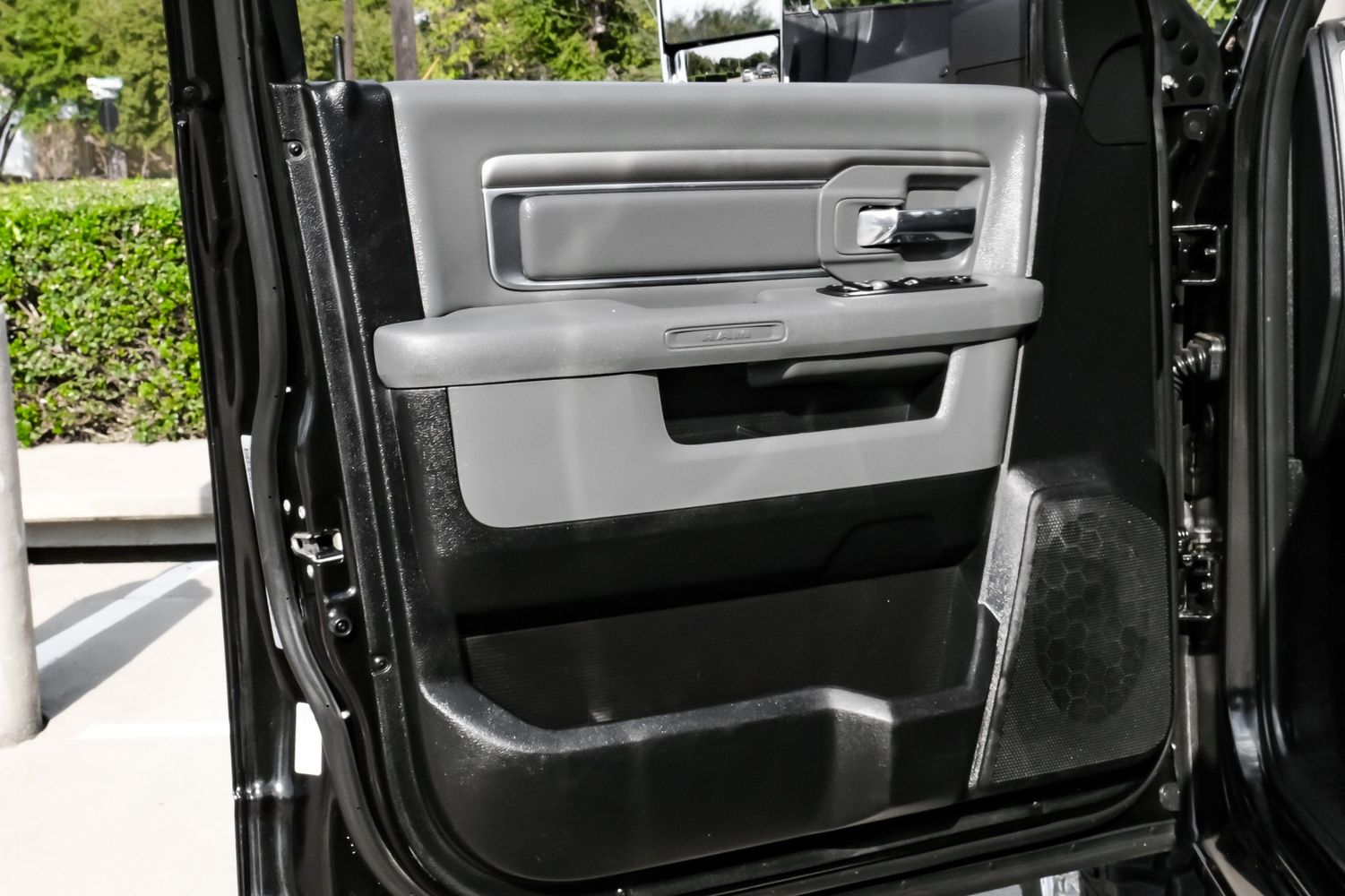 2018 Ram 2500 SLT photo 35