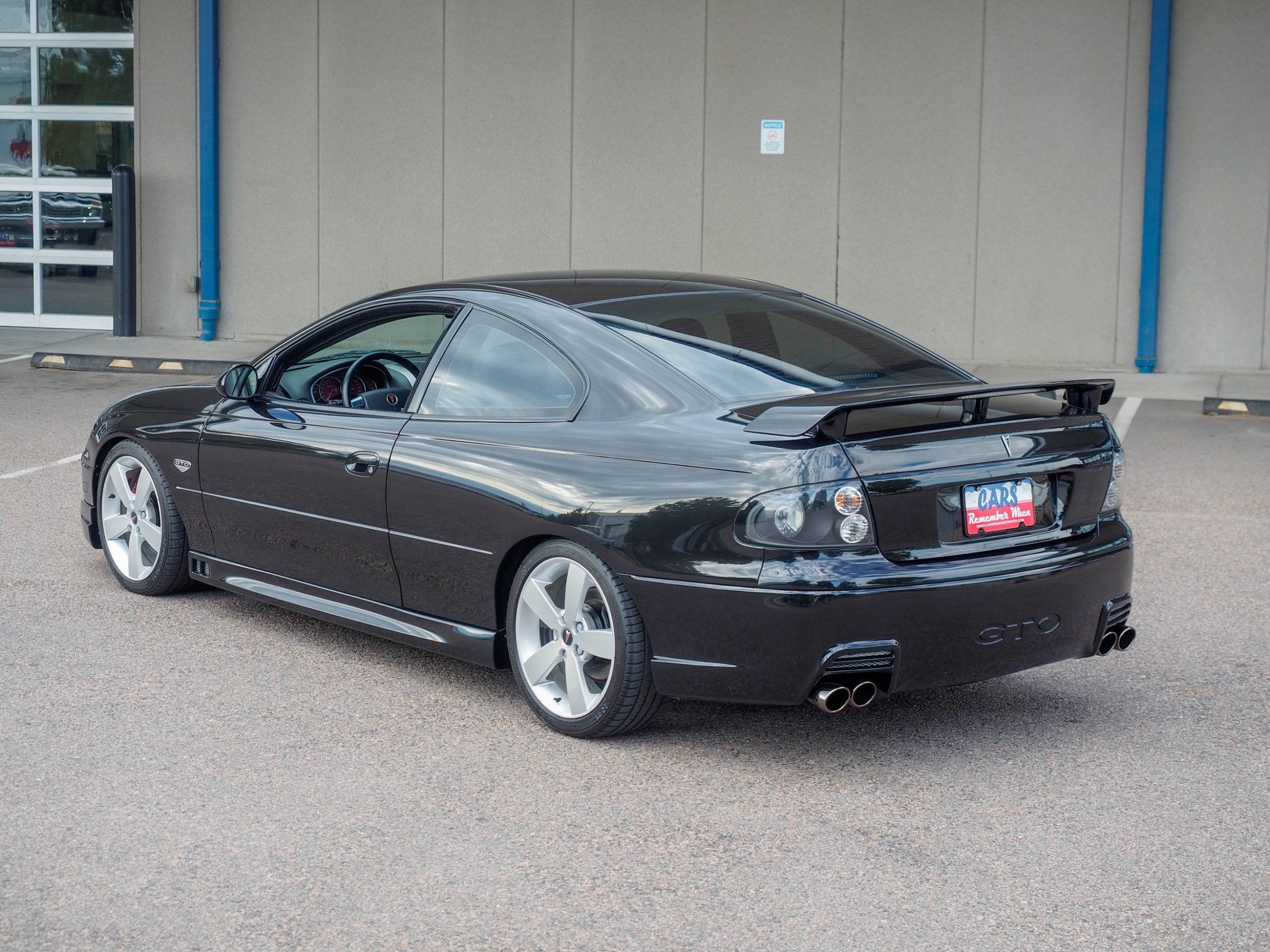 2005 Pontiac GTO Black 