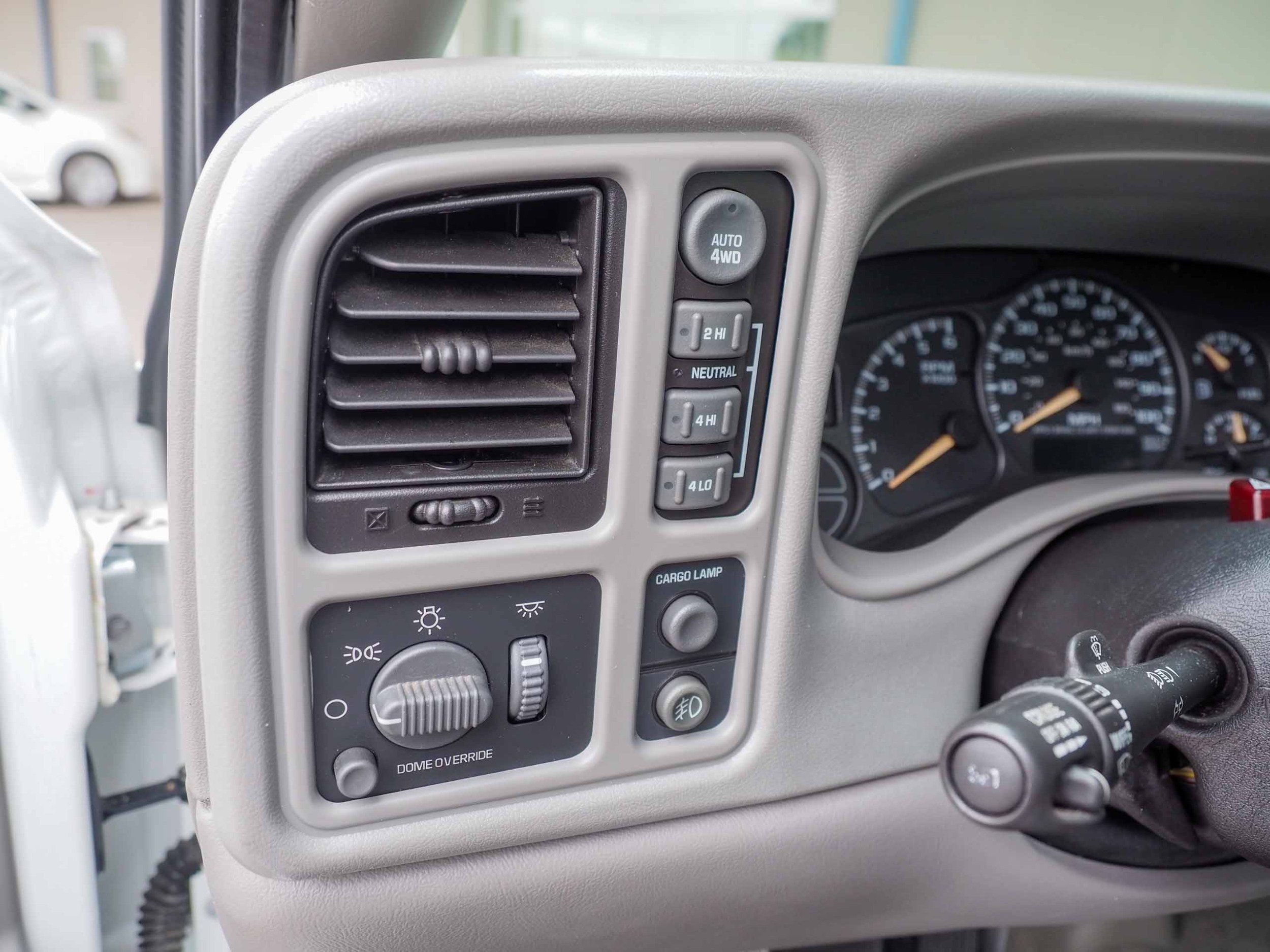 2000 GMC Sierra 1500 White SLE