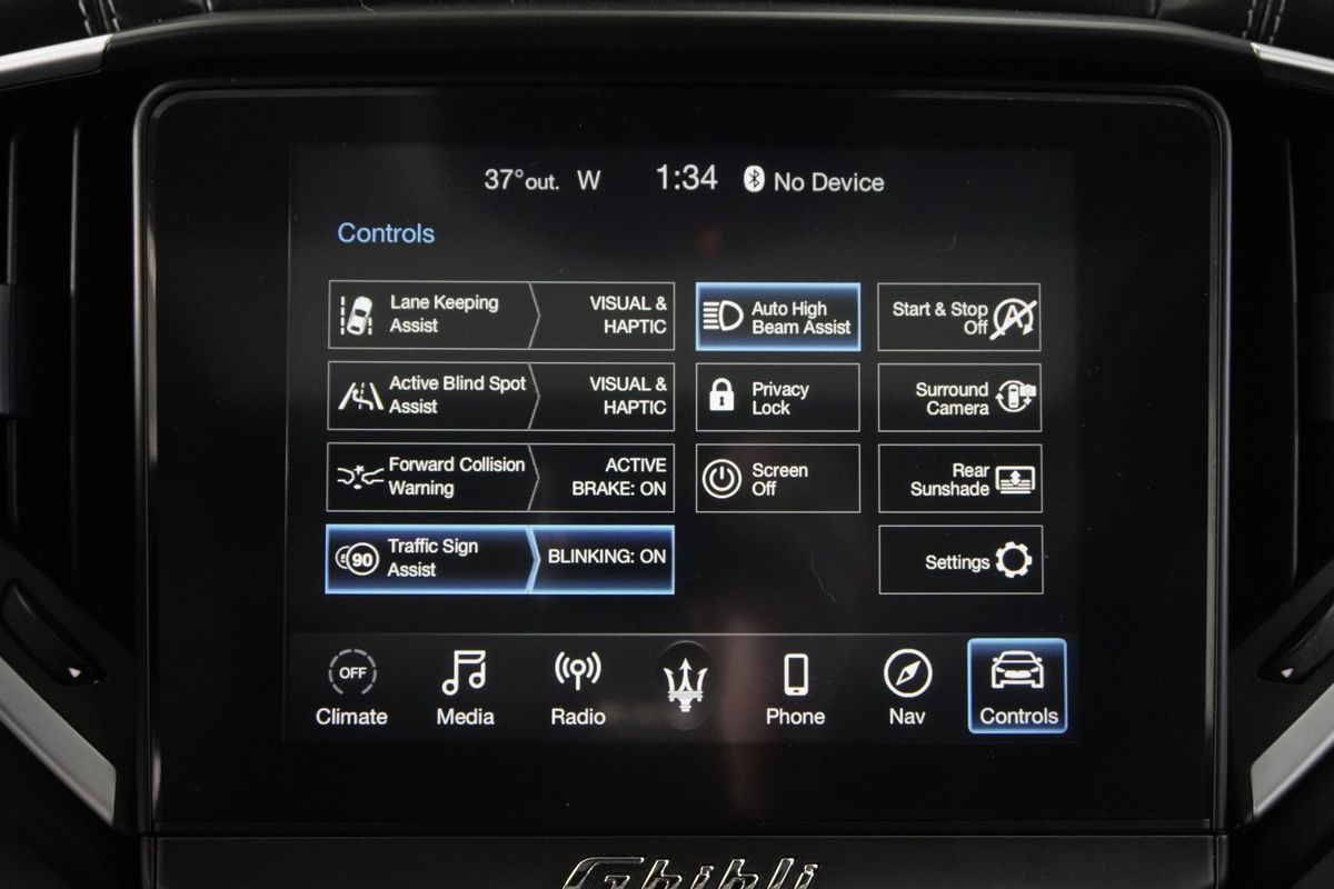 2019 Maserati Ghibli GranLusso