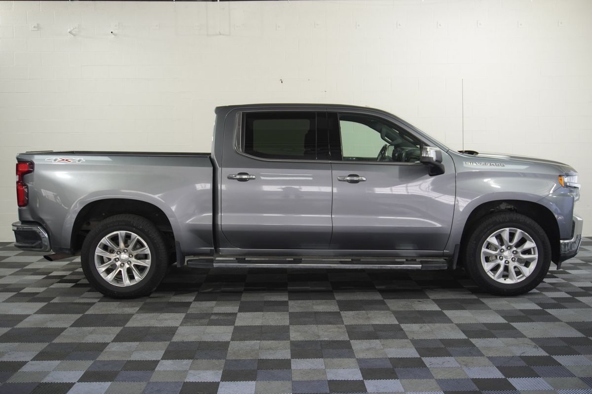 2021 Chevrolet Silverado 1500 4WD Crew Cab Short Bed LTZ