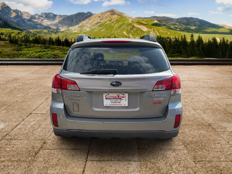 2010 Subaru Outback I Premium - Photo 4