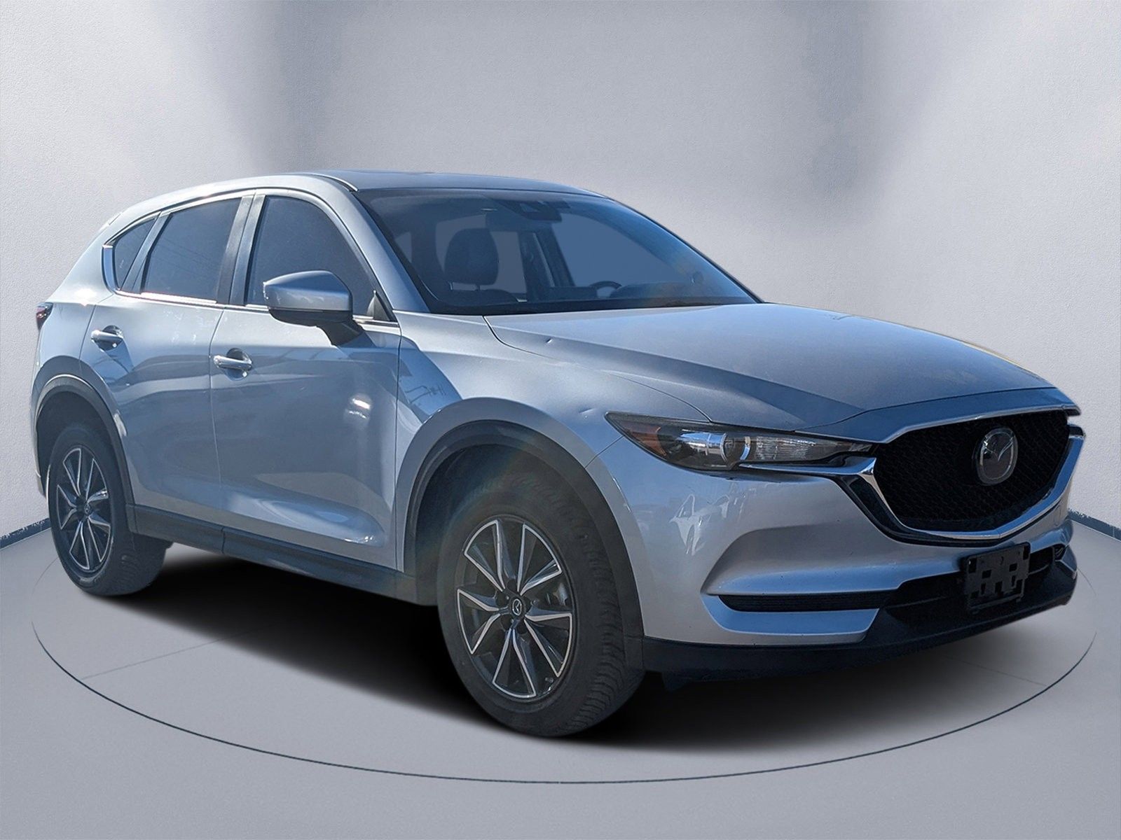 2018 Mazda CX-5 Touring's photo