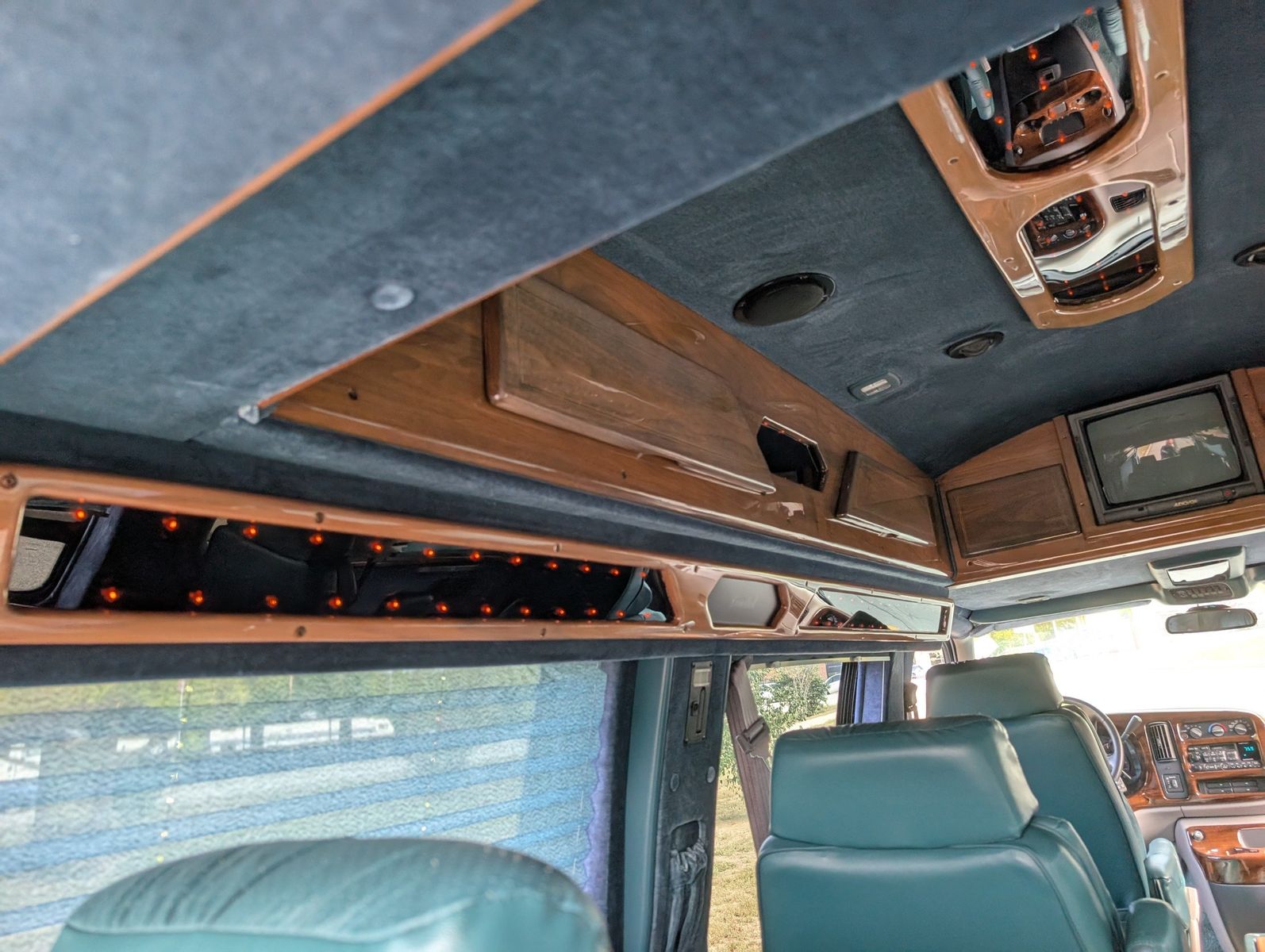 1997 Chevrolet Express G1500 97