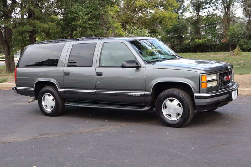 1999 GMC Suburban K1500 SLE | Victory Motors of Colorado