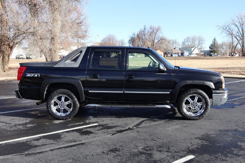 2004 Chevrolet Avalanche 1500 | Victory Motors of Colorado