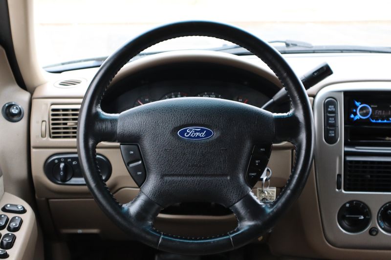 2003 Ford Explorer XLT | Victory Motors of Colorado