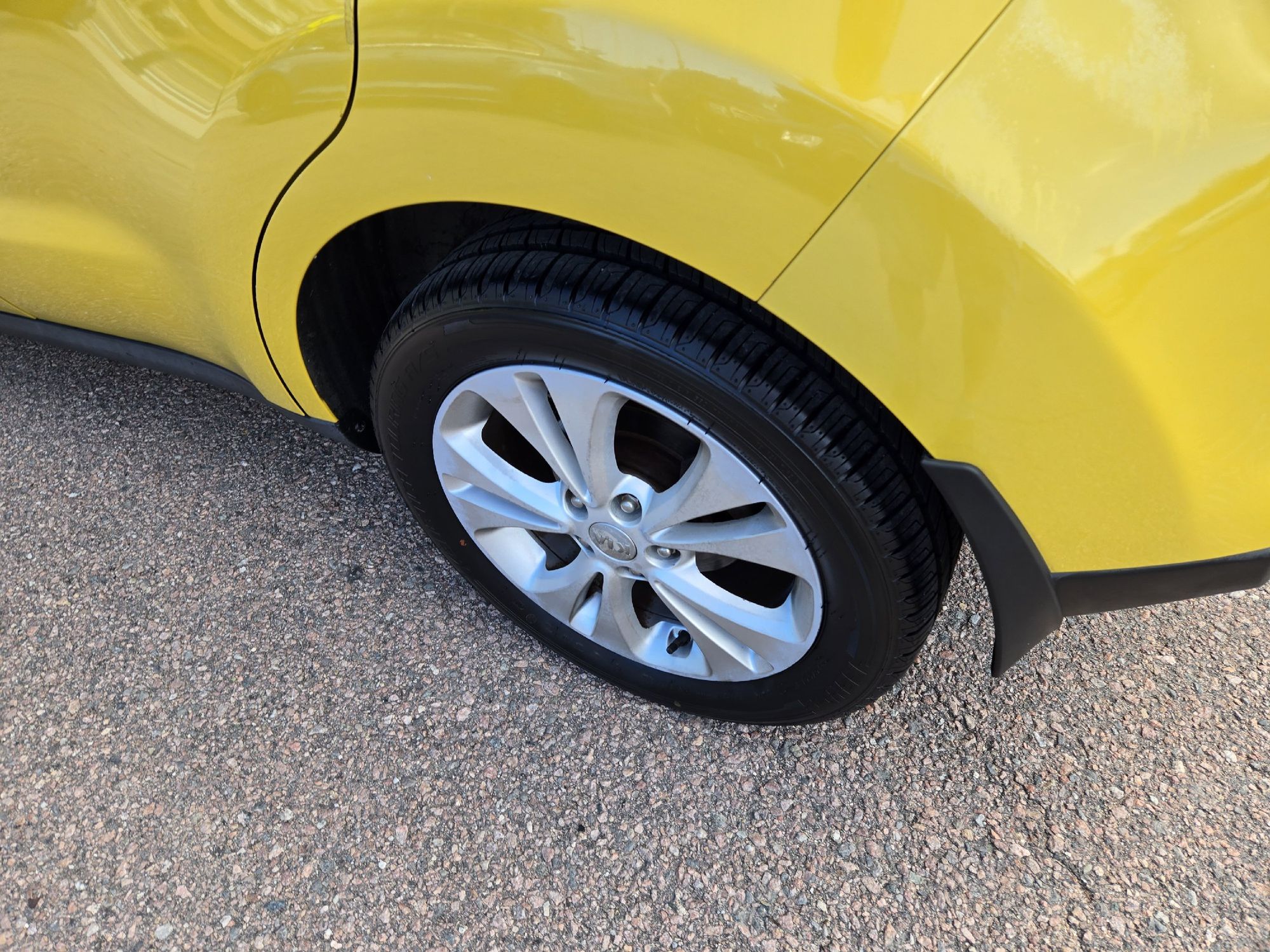 2014 Kia Soul Plus photo 6