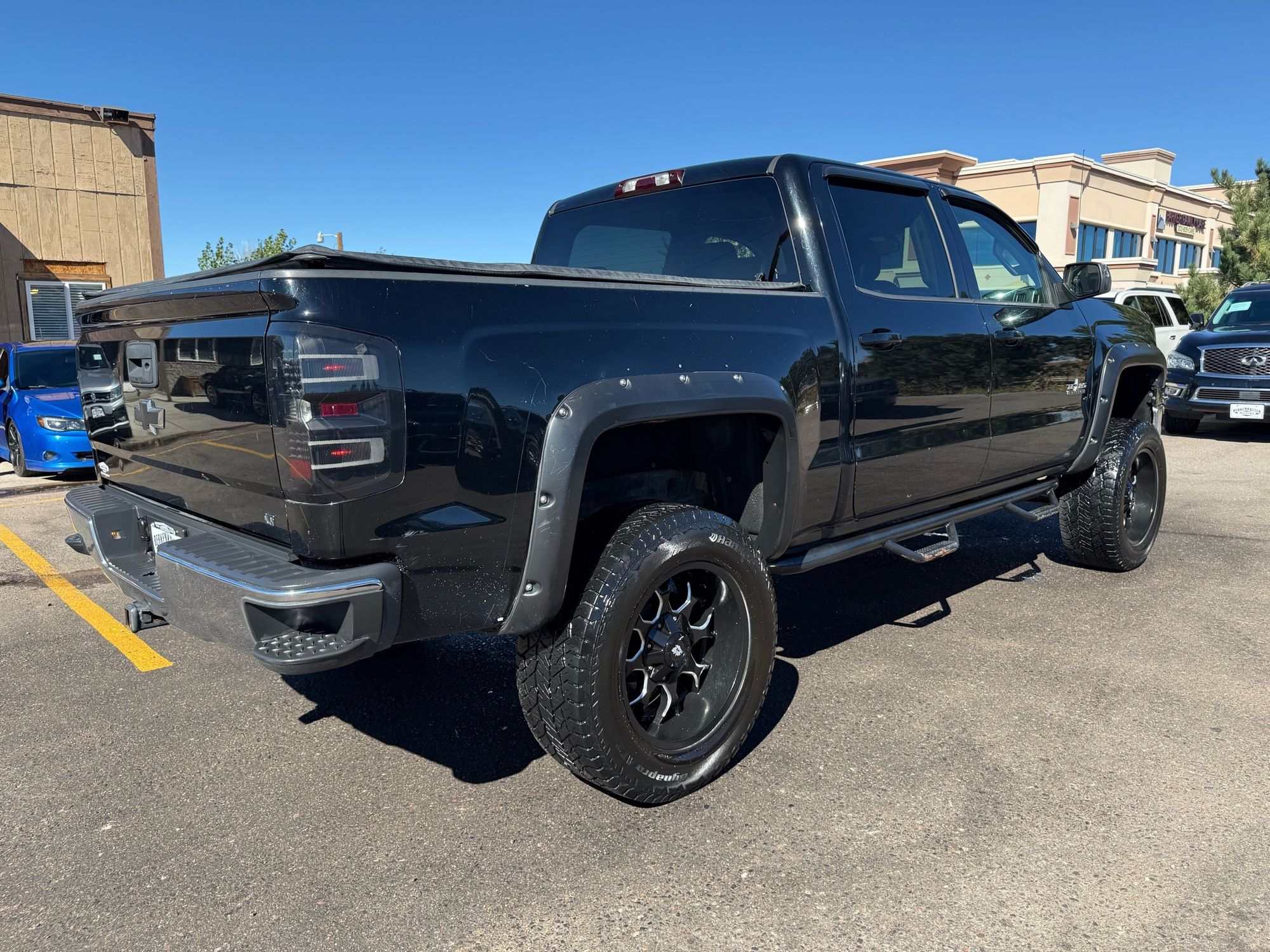 2014 Chevrolet Silverado 1500 LT photo 3