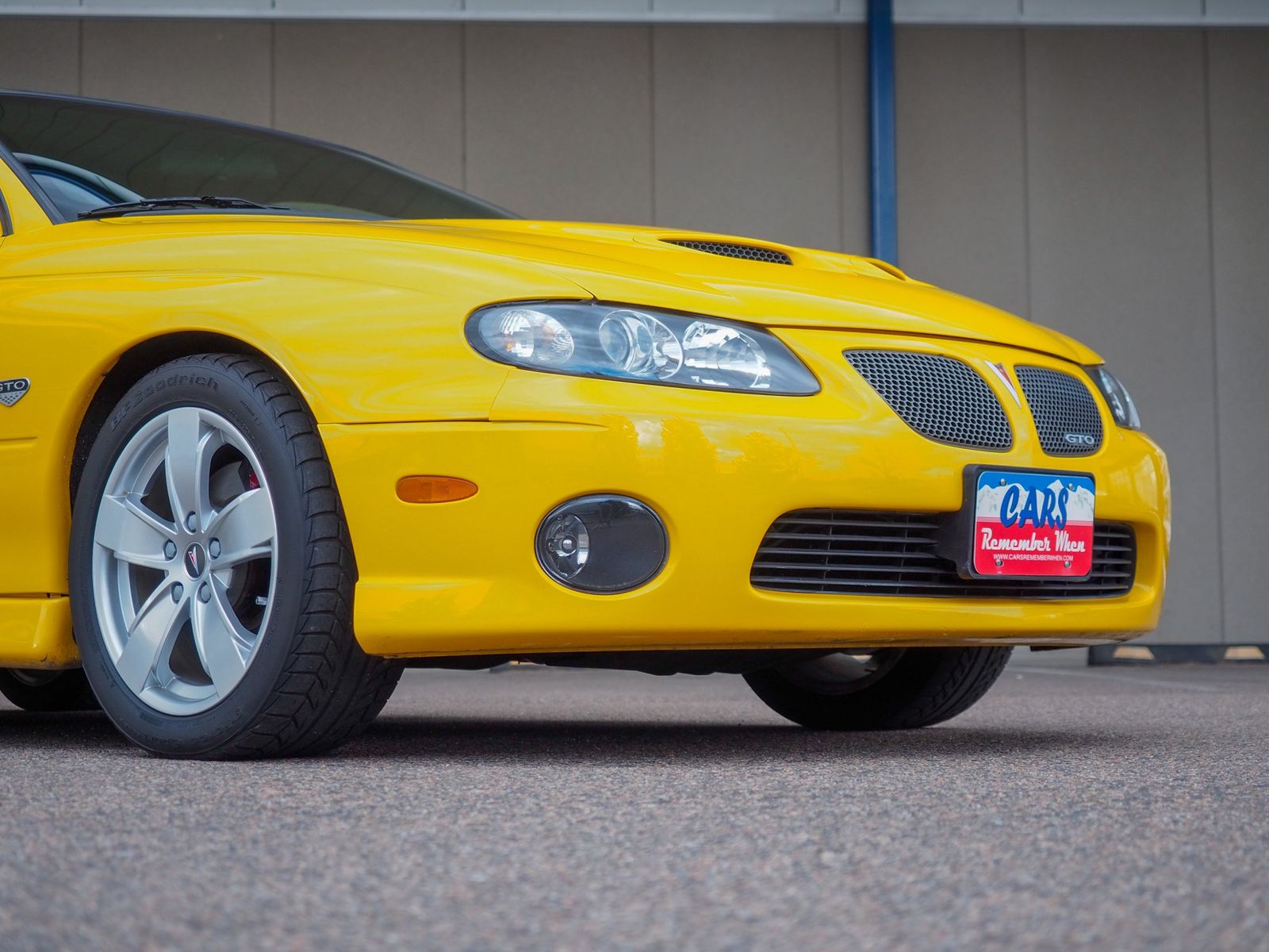 2005 Pontiac GTO 3