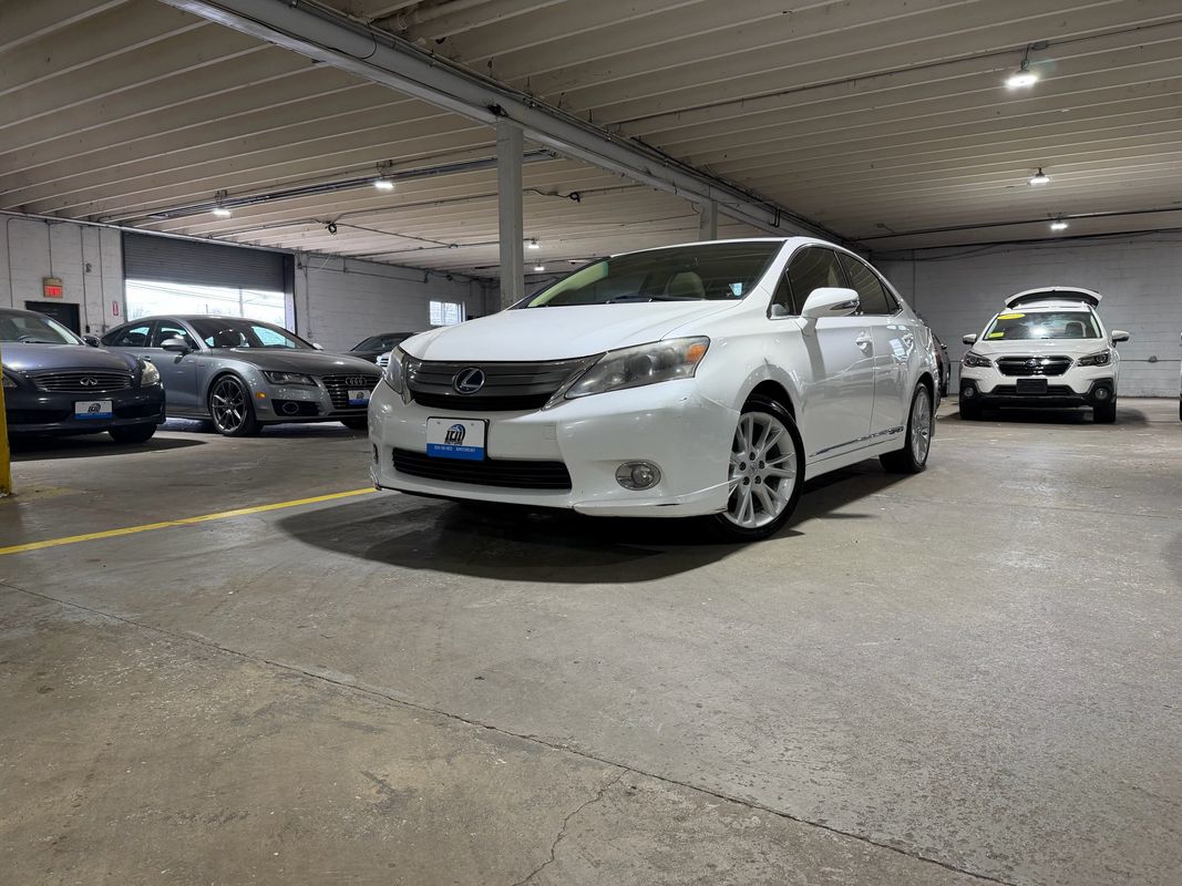 White 2010 Lexus HS 250h FWD Sedan Front-Wheel Drive Continuously Variable Transmission