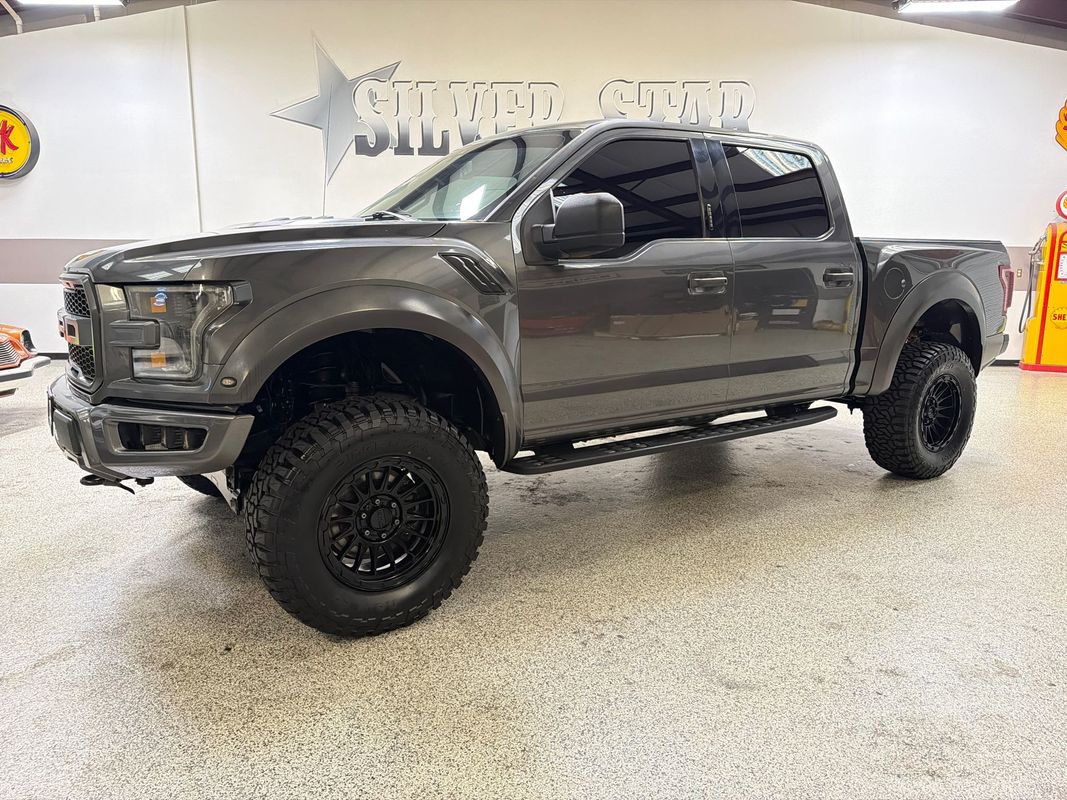 2019 Ford F-150 Super Crew - Raptor