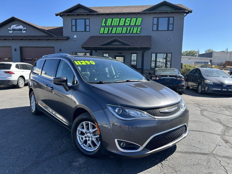 2020 Chrysler Pacifica Touring L