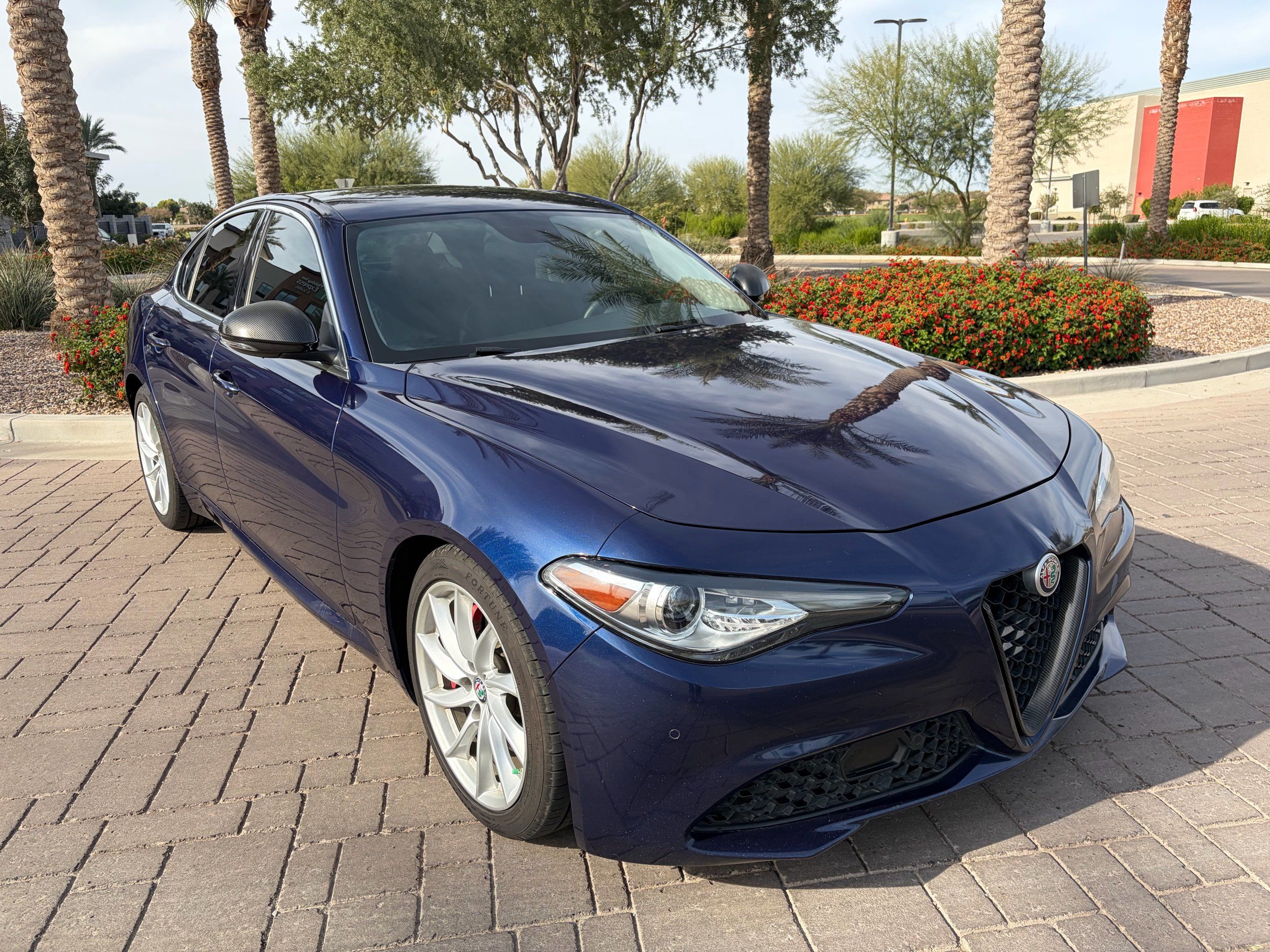 2018 Alfa Romeo Giulia Base's photo