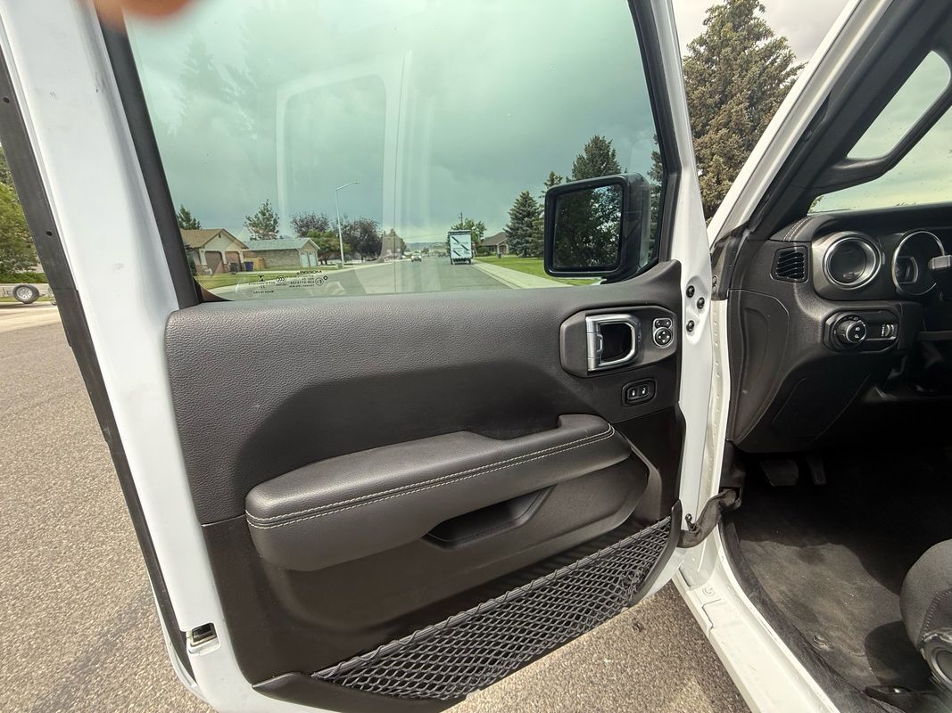 2023 Jeep Gladiator Overland - Photo 31