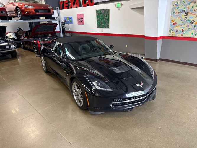 2014 Chevrolet Corvette Stingray 3LT Convertible photo 3