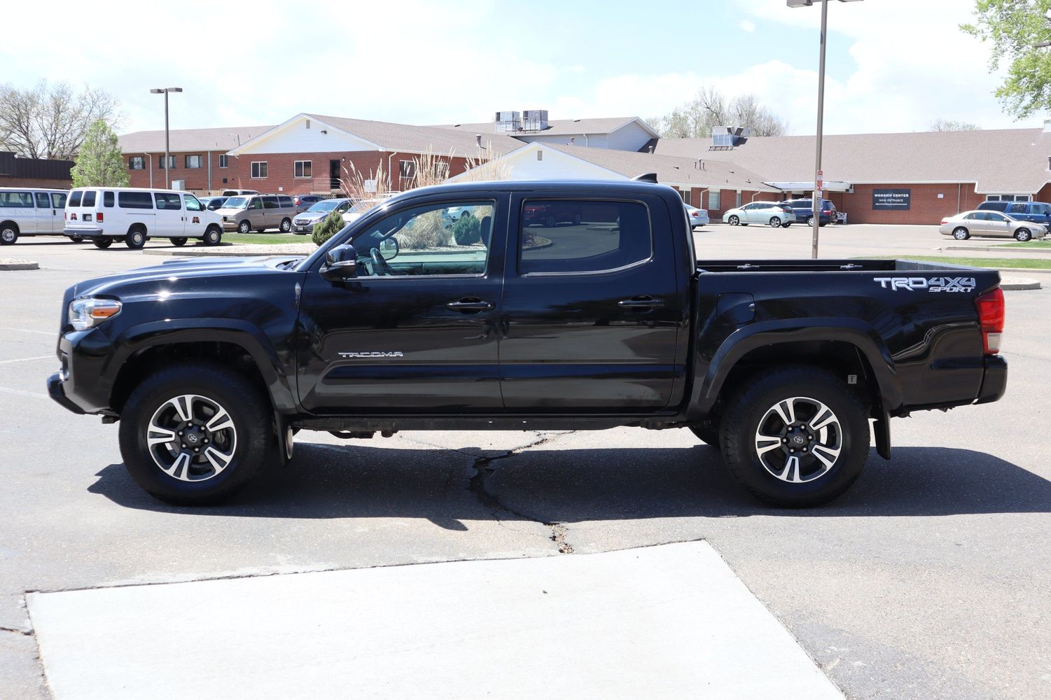 2016 Toyota Tacoma TRD Sport | Victory Motors of Colorado