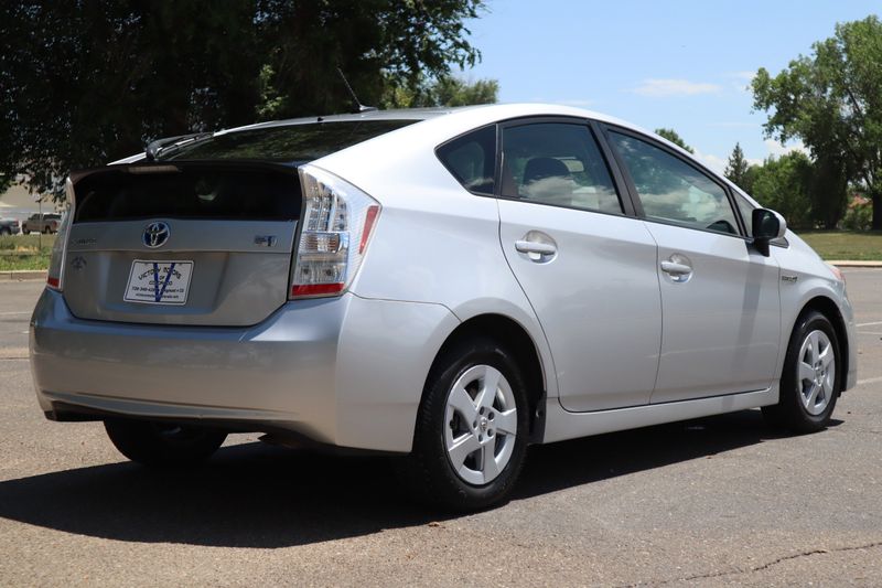 2011 Toyota Prius Photos